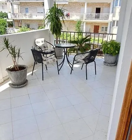 Apartament And Jasminka