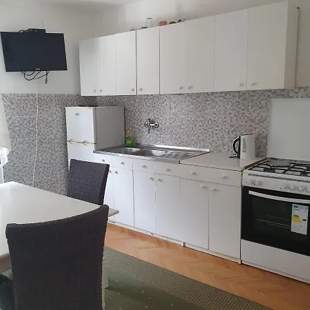And Jasminka Apartament *