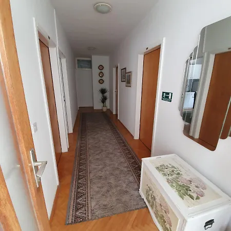 And Jasminka Apartament Makarska